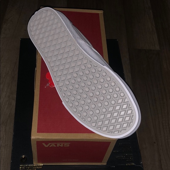 Vans  Women's Slip-on(tm) Core Classics - Picture 7 of 8